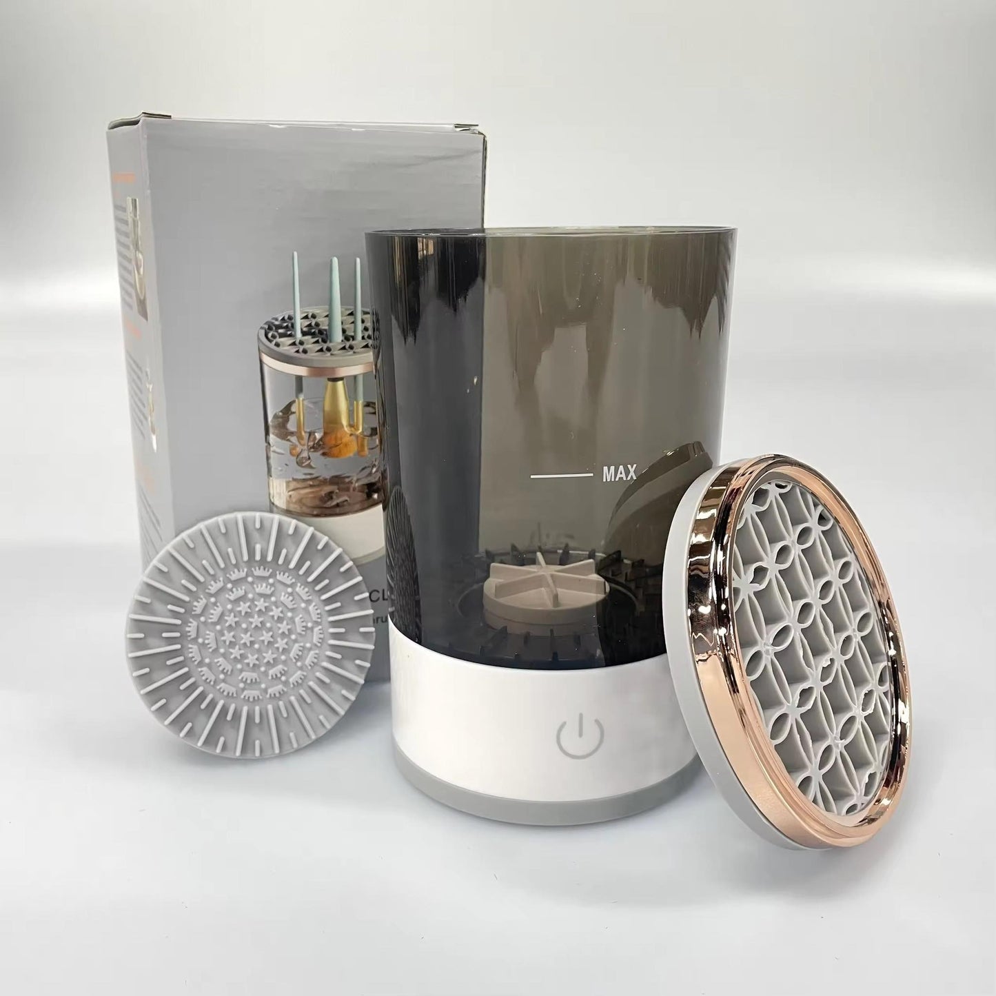 Portable automatic makeup brush cleaner machine